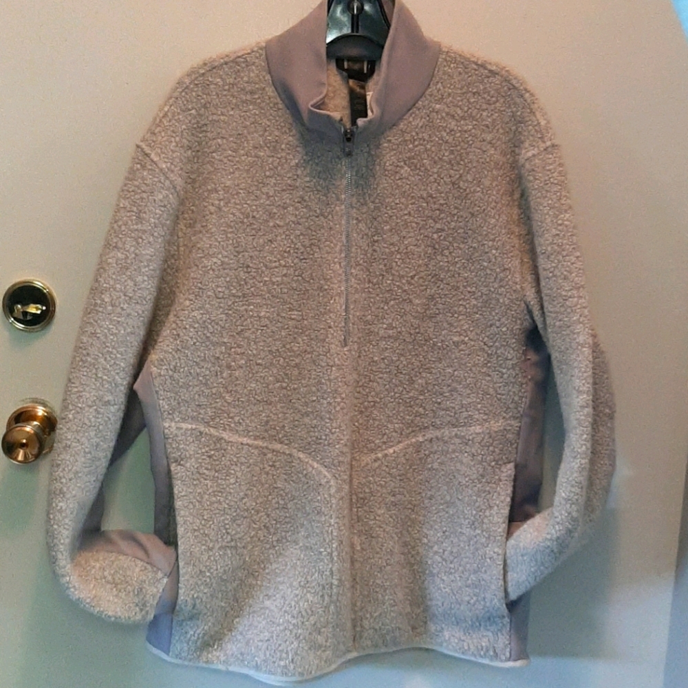 Lululemon Tundra Trek half zip